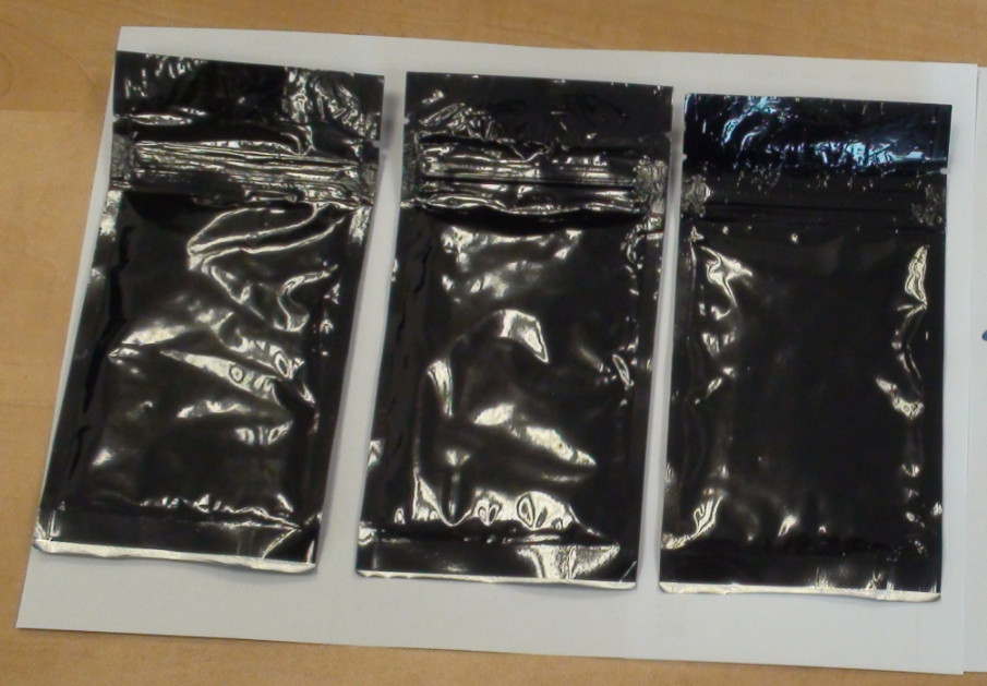 פלטות חשיש שנועדו לשיווק לסוחרים (צילום: דוברות המשטרה)